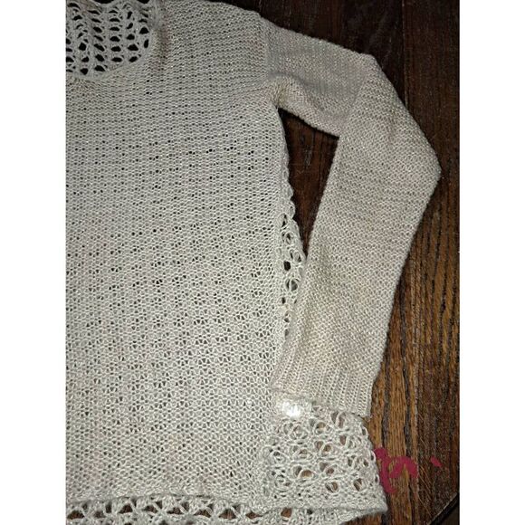 Small Hem & Thread Tan Gold Metallic Long Sleeve Loose Knit Fit Pullover Sweater - Picture 2 of 6